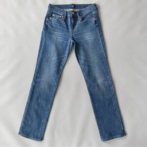 Gap Classic Straight Denim Straight Leg Jeans Women’s Size 25 Petite